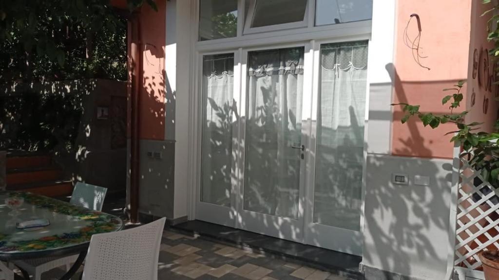 Villa Anna Минори Екстериор снимка